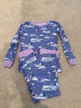 Little sleepies ice skating print